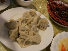 -鹤乡东北菜(崮山路店)