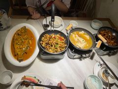 -小菜园新徽菜(阜阳颍州万达店)