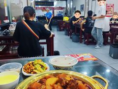 -牛一嘴·兰州牛肉面·大盘鸡(财富中心店)