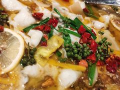 土豪酸菜鱼（鲈鱼）-吴氏老妈·23年家常菜(古城店)