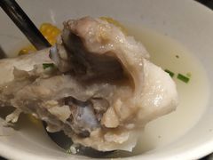 玉米筒骨汤-大碗厨 25年老字号 现炒湘菜(四季天地店)