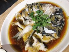 剁椒鱼头-老妈私房鱼头(欧洲城店)