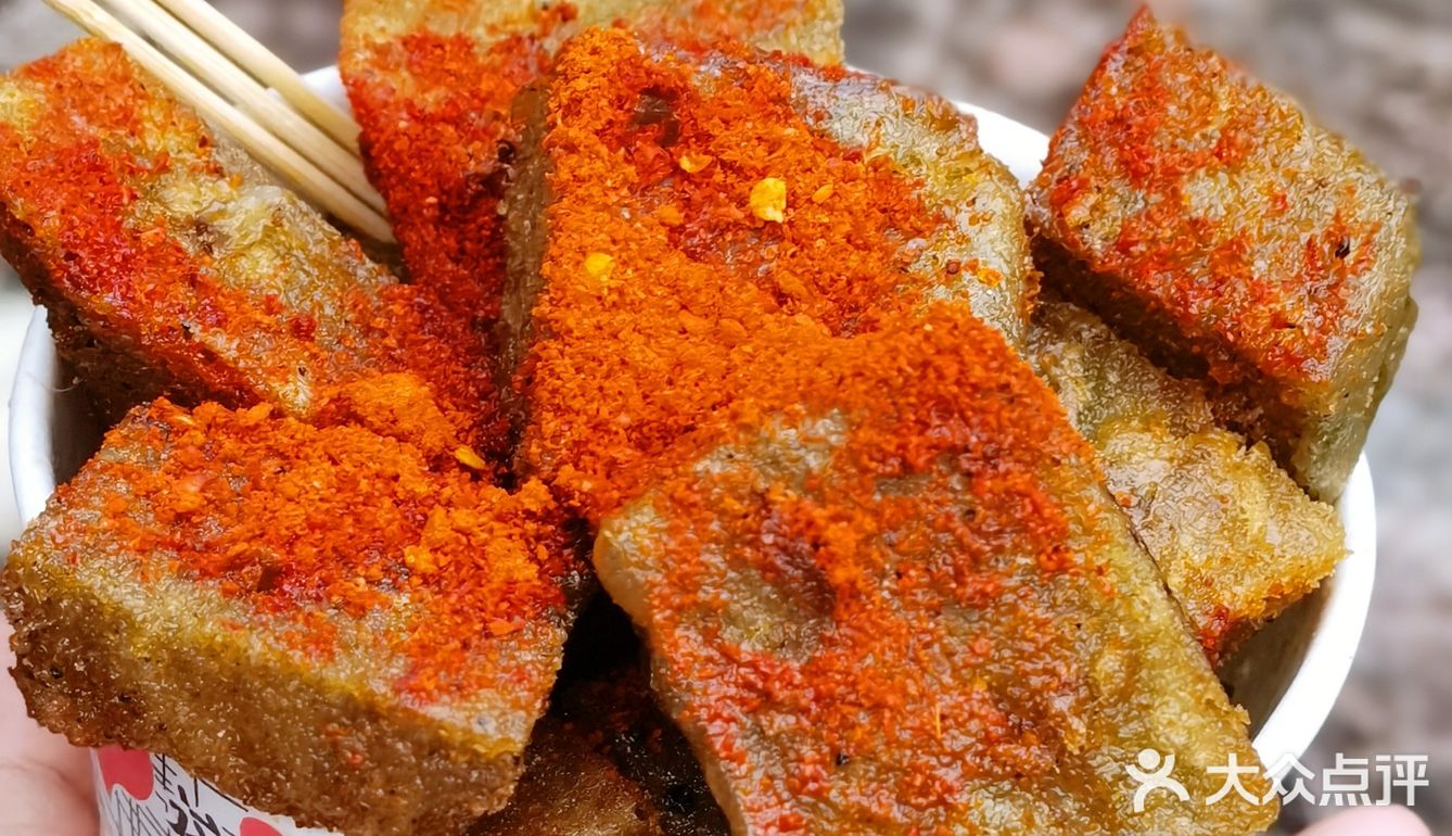 丽江古城超隐蔽的奶奶鸡豆凉粉[胜利]
