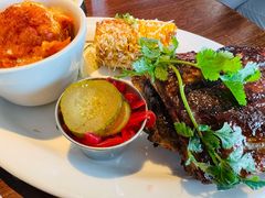 驰名烟熏嫩猪小排-Chili's Cafe&Bar奇利斯(滨江店)