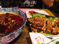-胡桃里音乐酒馆(环亚凯瑟琳广场店)