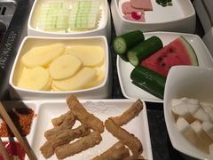 -海底捞火锅鲜切牛肉主题店(长寿路店)