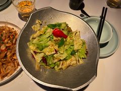 干锅手撕包菜-卯时·龙光雅宴·精致锡帮菜(惠山古镇店)