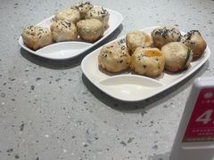 -小杨生煎(黄河路美食休闲街店)