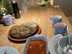 -蜜桃餐厅·伴山(湖滨商业街店)