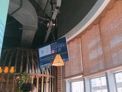 -三人行骨头王火锅(长寿店)