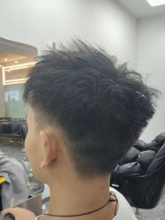 -藤野造型烫染·漂发