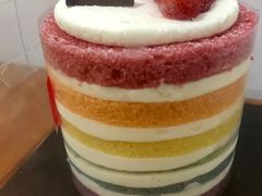 彩虹蛋糕（4寸）-巴黎贝甜(来福士店)