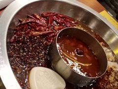 -谭鸭血老火锅(龙湖宝山天街店)
