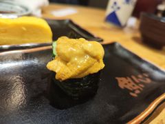 海胆寿司-元祖ぶっち切り寿司 魚心(三宫店)