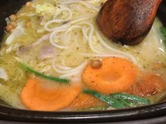 -阿香米线(大唐西市大润发店)