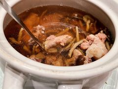 茶树菇炖龙骨-亢龙太子酒轩(东湖店)