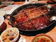 -周小明火锅(黑金冠社区店)