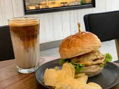 -明谦·Coffee&Cocktail Bar(美您公园店)