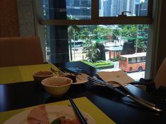 -怡聚轩全日制自助餐厅(大中华喜来登酒店)