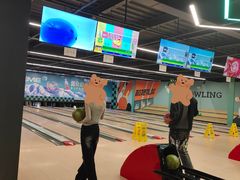 -极限PLAY运动娱乐新世界·团建派对潮玩休闲馆·室内蹦极高空游乐园