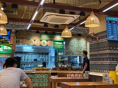 -云阿蛮云南生烫牛肉米线(奉贤路店)