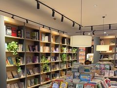 -魔方城市书房(中街益田店)