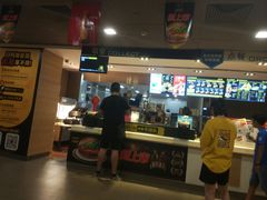 -麦当劳(南京路2店)