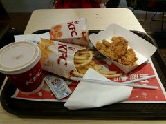 -肯德基(盘龙奥莱店)