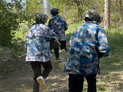 -亲兄弟真人CS团建拓展基地