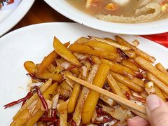 -百味地锅鸡(二店·财校分店)