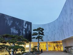 -罗红摄影艺术馆