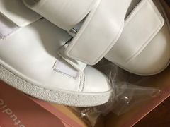 -Acne Studios(芮欧百货店)