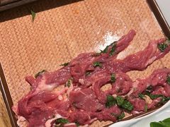 -巴渝瓦肆重庆鲜火锅(宝龙环湖店)