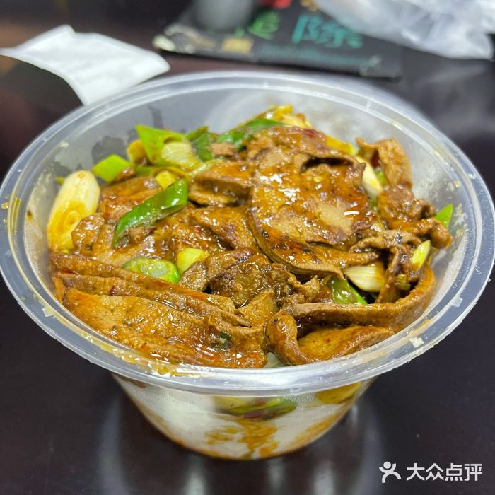 陈记肥肠面馆图片