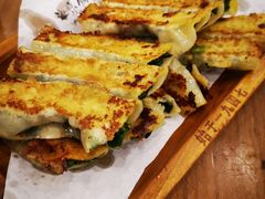 -宣海荣锅贴大王·陕味小吃集(钟楼店)