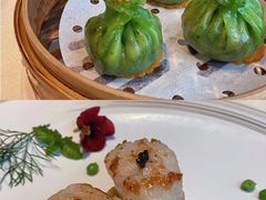 蟹肉菠菜鲜虾饺-皇朝会.经典传统粤菜(外滩店)