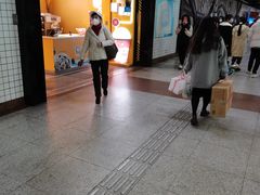 -麦当劳(中山公园龙之梦店)