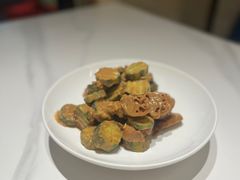 黄瓜油条-梅飞酒家(名辉豪庭店)