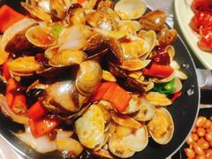 -巴厘龙虾·榜首油焖大虾(音乐学院·沿江酒馆店)