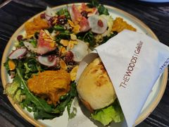 无花果藜麦沙拉-THE WOODS 简餐 (国贸商城店)