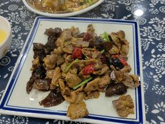-八两八金·莱芜特色炒鸡(市南漳浦路店)