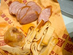 -六泰居·尔滨地标·东北菜(泰山路店)