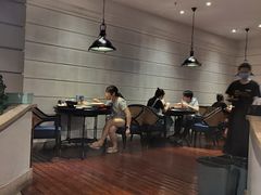 门面-沪小胖小龙虾(淮海中路旗舰店)