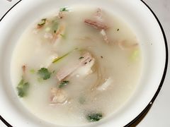 -丁里羊肉小镇(天鹅湖总店)