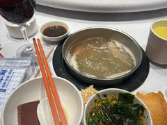 -泓炙颐凤鲜海鲜火锅料理(桐乡店)