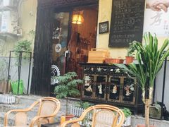 门面-蜗牛小馆醉乡民谣云南菜(惠新西里店)