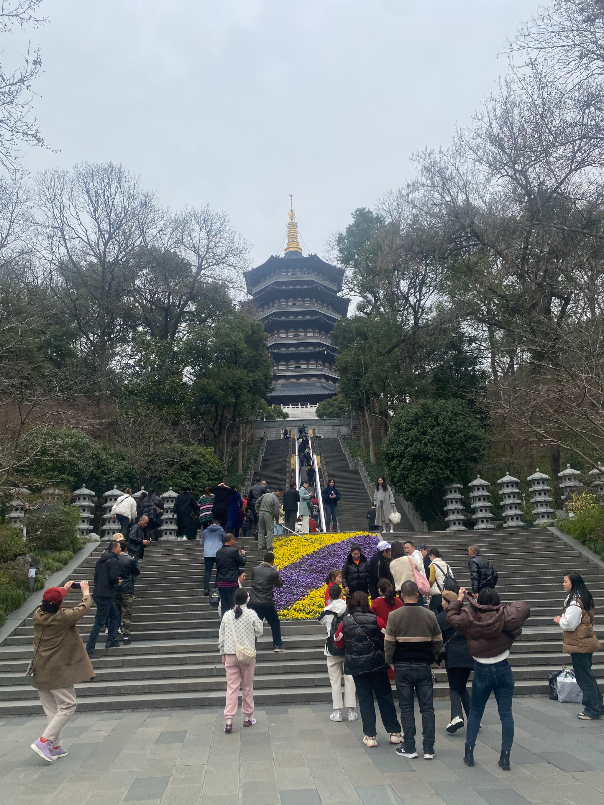 许仙白素贞雷峰塔图片