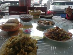 -何适山庄 ·可团建(水长城P2停车场店)