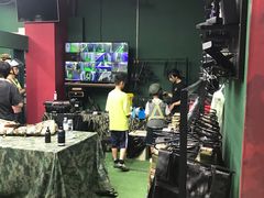 -兵魂·室内真人CS枪战俱乐部·团建·军事轰趴馆