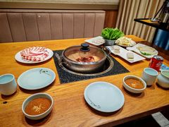 -额尔敦传统涮.冰煮羊火锅(乌兰察布体育场店)